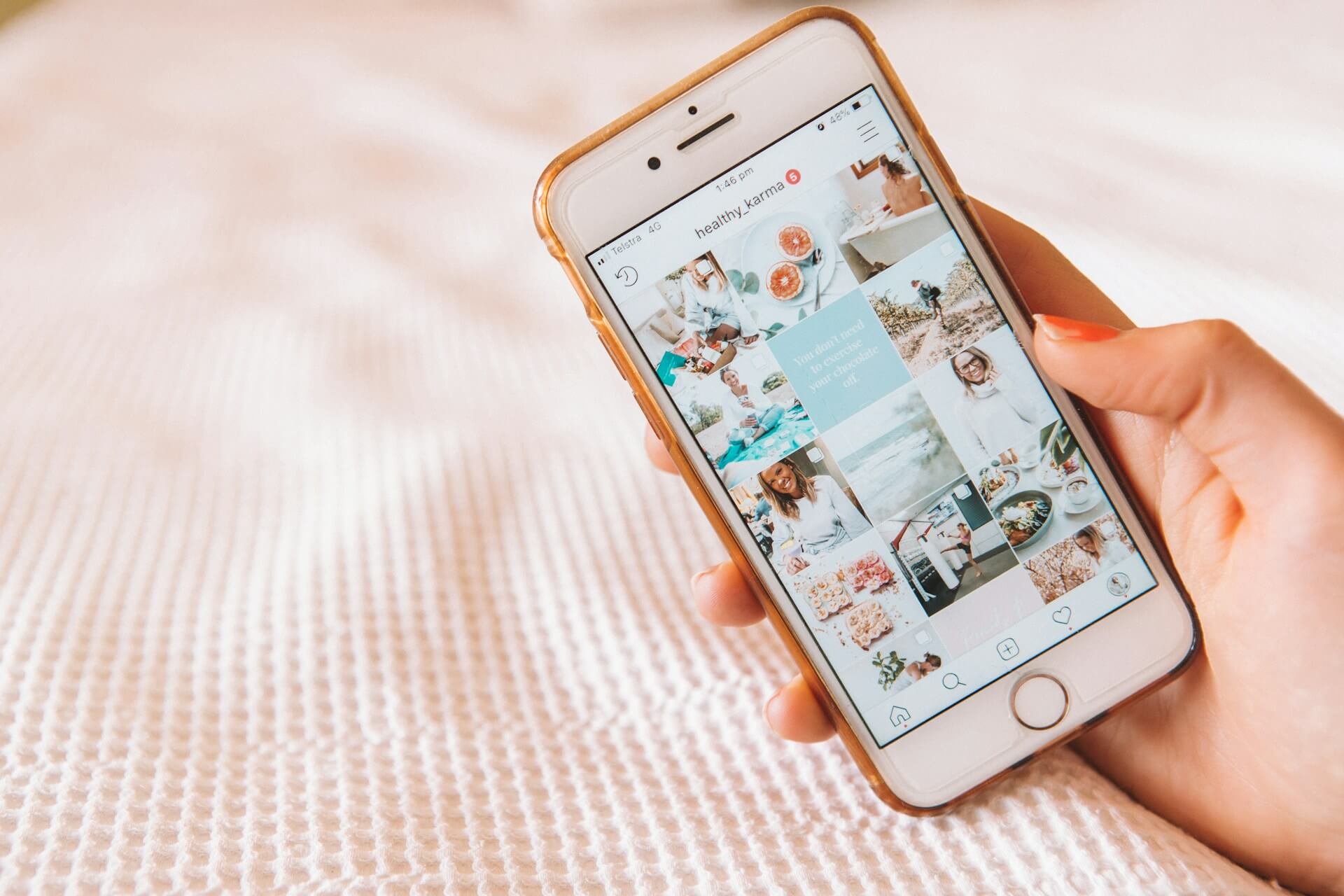 Comment promouvoir son livre sans avoir 10 000 abonnés Instagram ?
